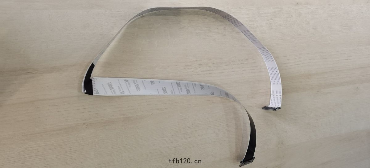 0.5間距51p長(cháng)度1005mm 4K高清(qīng)屏(píng)綫